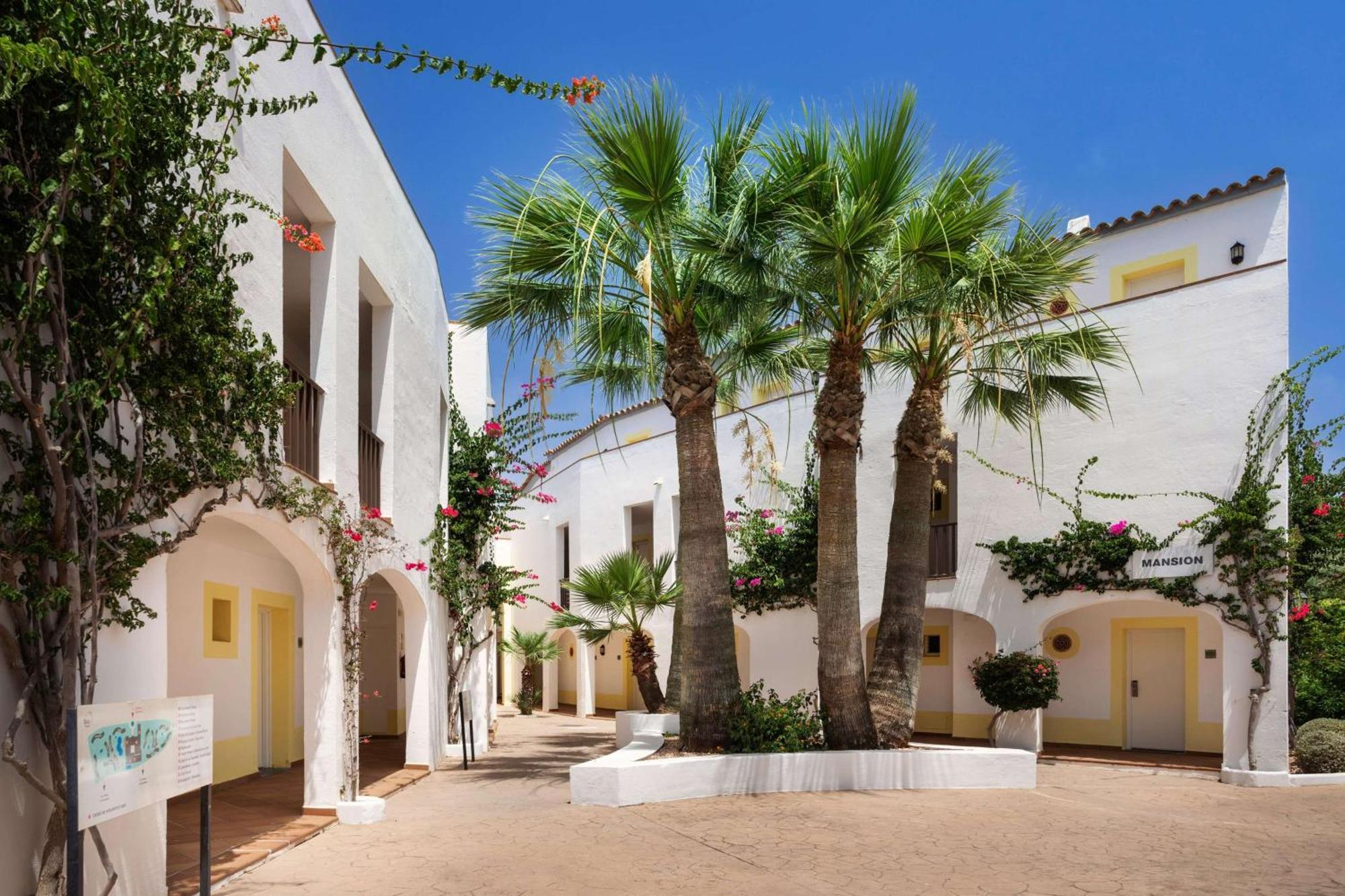 Sol Falco Menorca Сон Соригер Екстериор снимка
