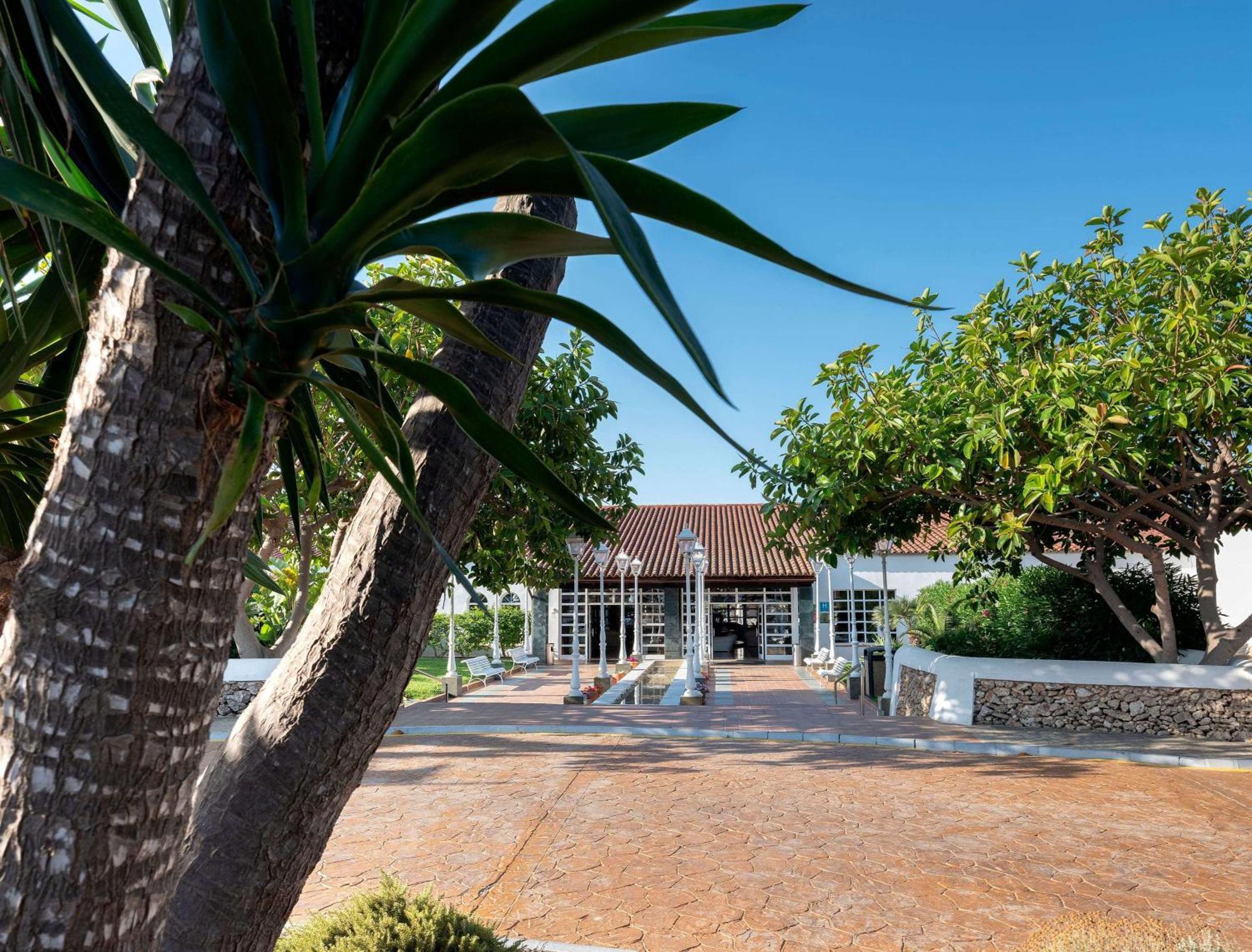 Sol Falco Menorca Сон Соригер Екстериор снимка